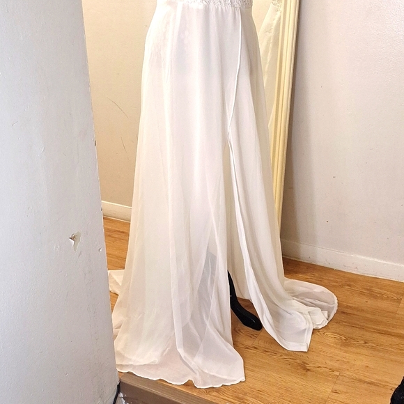 Women's NWT White Maxi/Wedding Dress - Picture 2 of 6